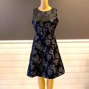 Black dress size 4
